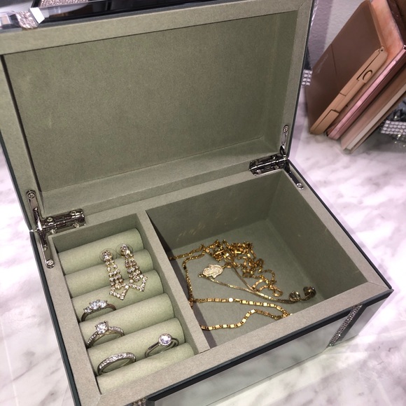 Modern jewelry box organizer - Picture 5 of 5